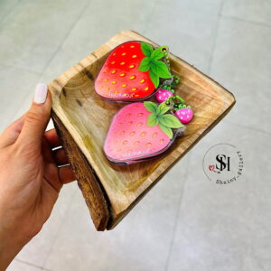 رژگونه فانتزی طرح توت‌فرنگی HUDA  MOJI